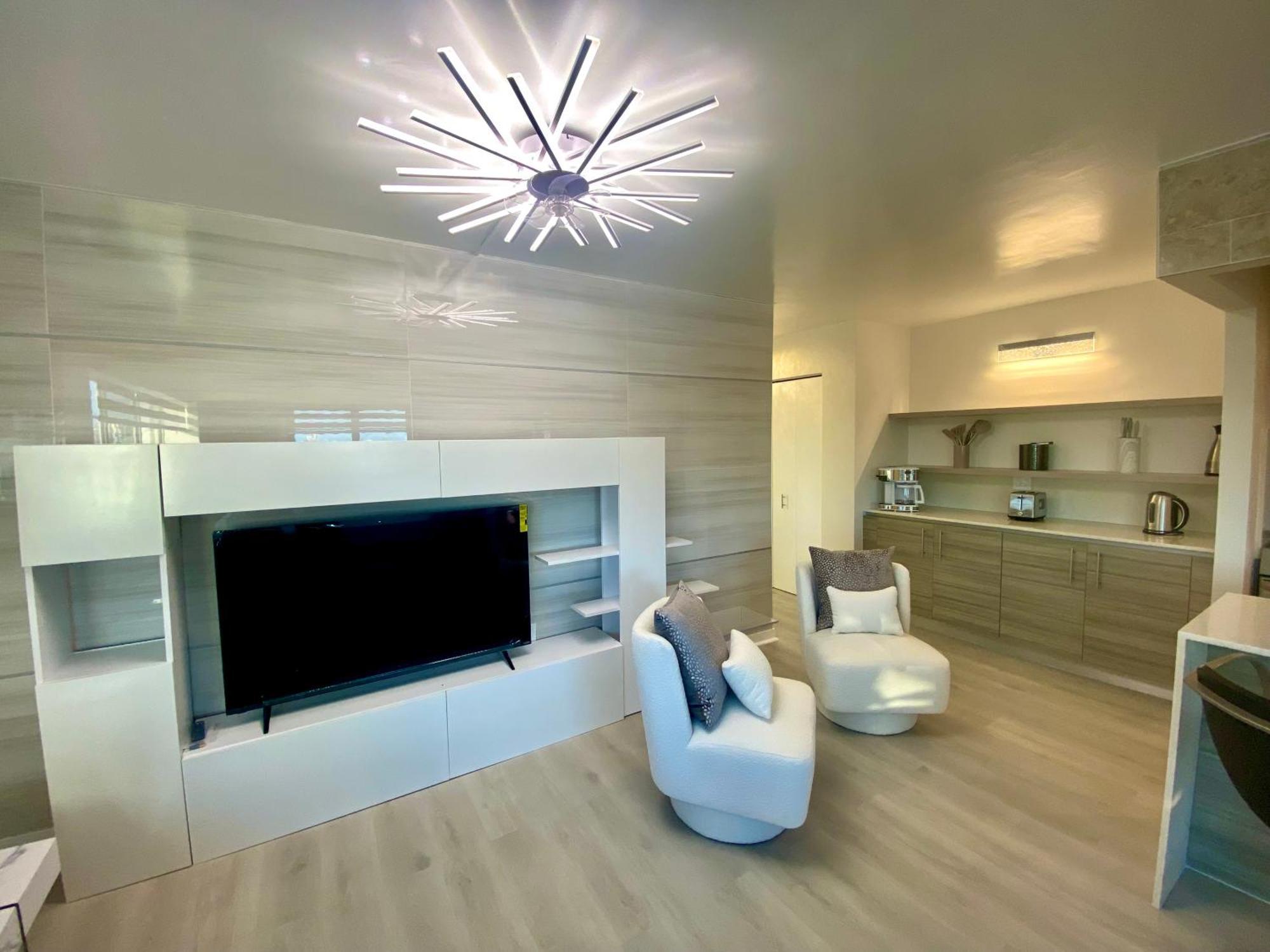 Panoramic Luxurious Waterfront One Bedroom Apartment With Miami Skyline View Free Parking 5Min Drive To Miami Beach Luaran gambar