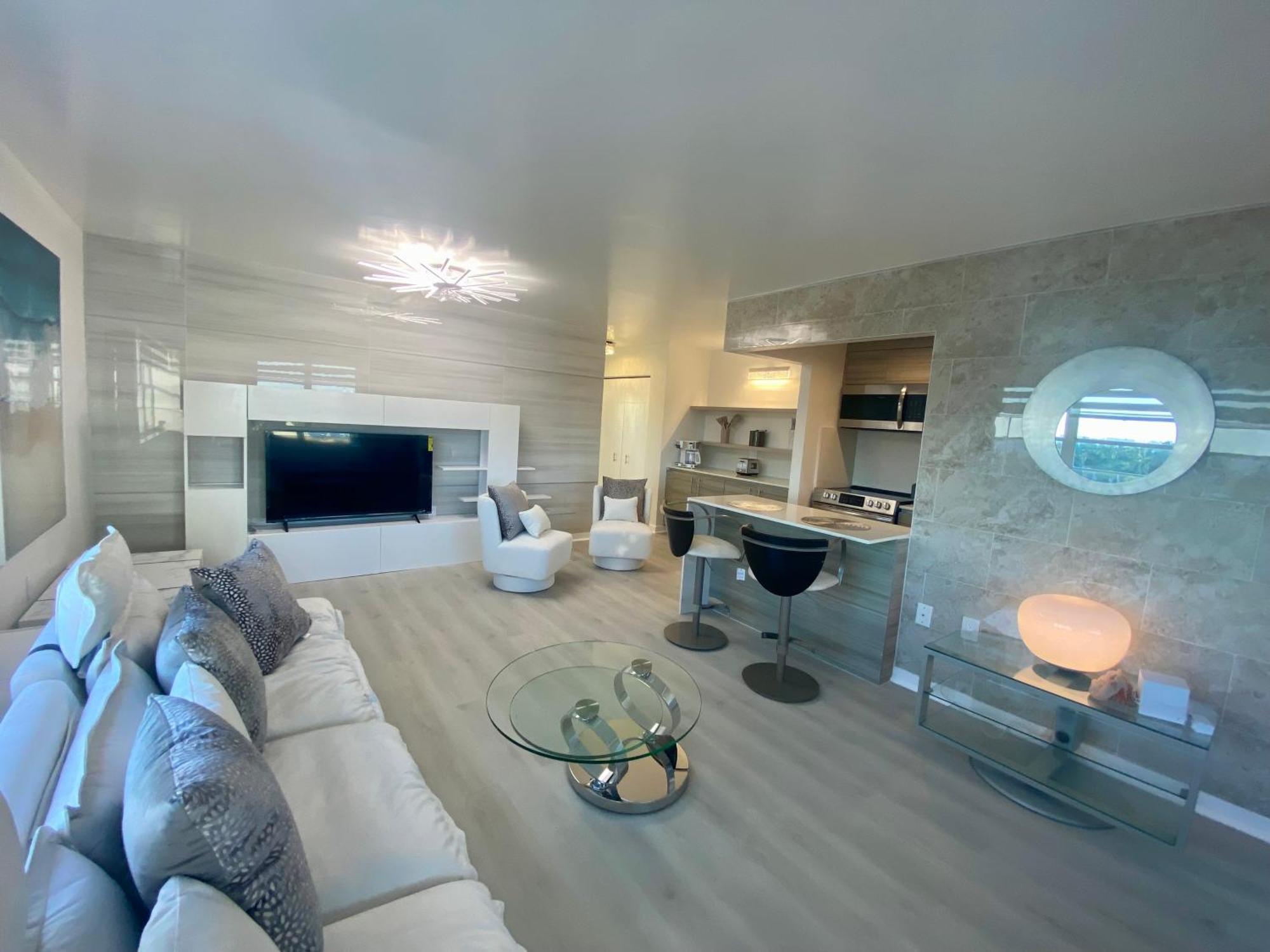 Panoramic Luxurious Waterfront One Bedroom Apartment With Miami Skyline View Free Parking 5Min Drive To Miami Beach Luaran gambar