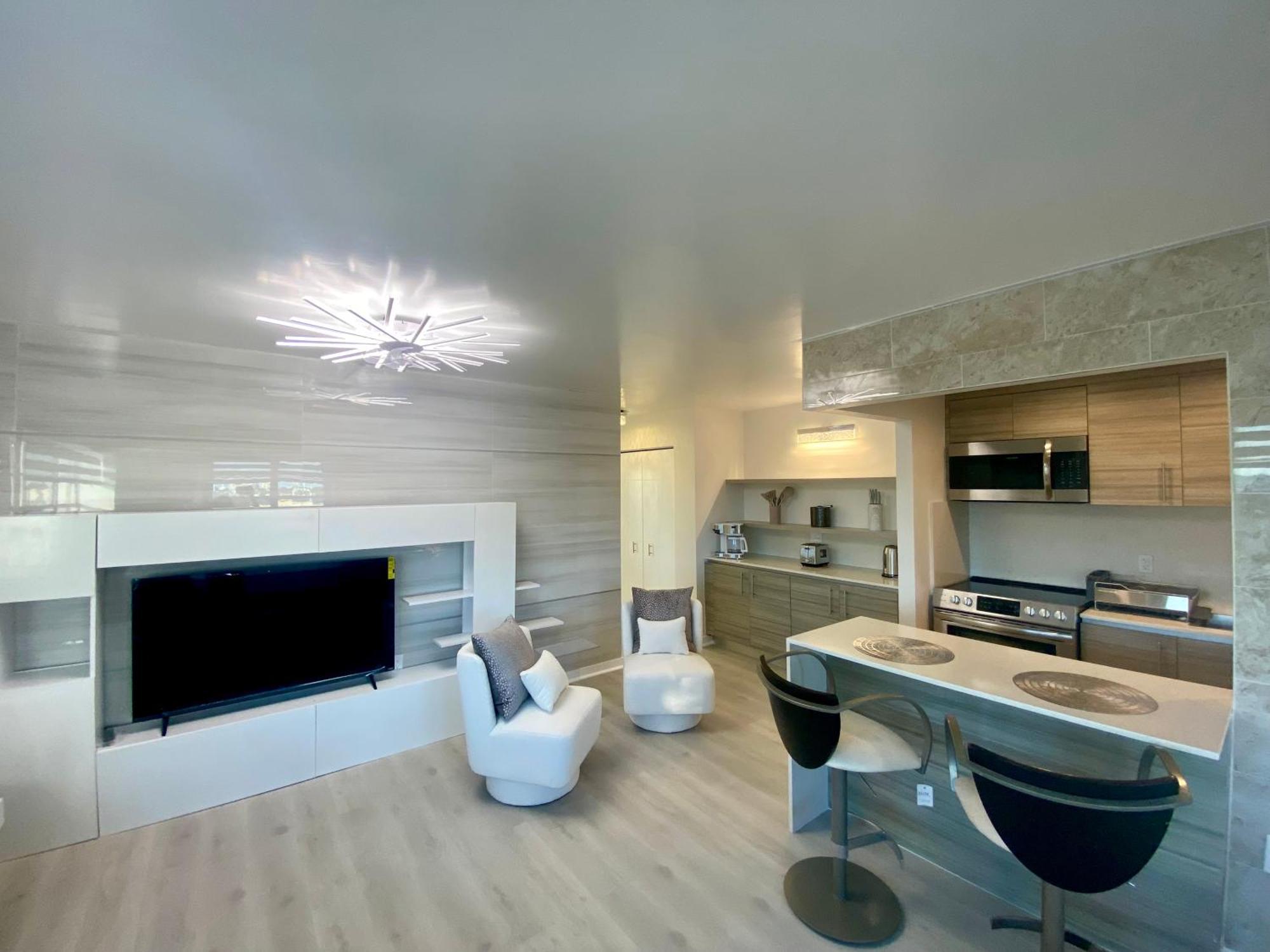 Panoramic Luxurious Waterfront One Bedroom Apartment With Miami Skyline View Free Parking 5Min Drive To Miami Beach Luaran gambar