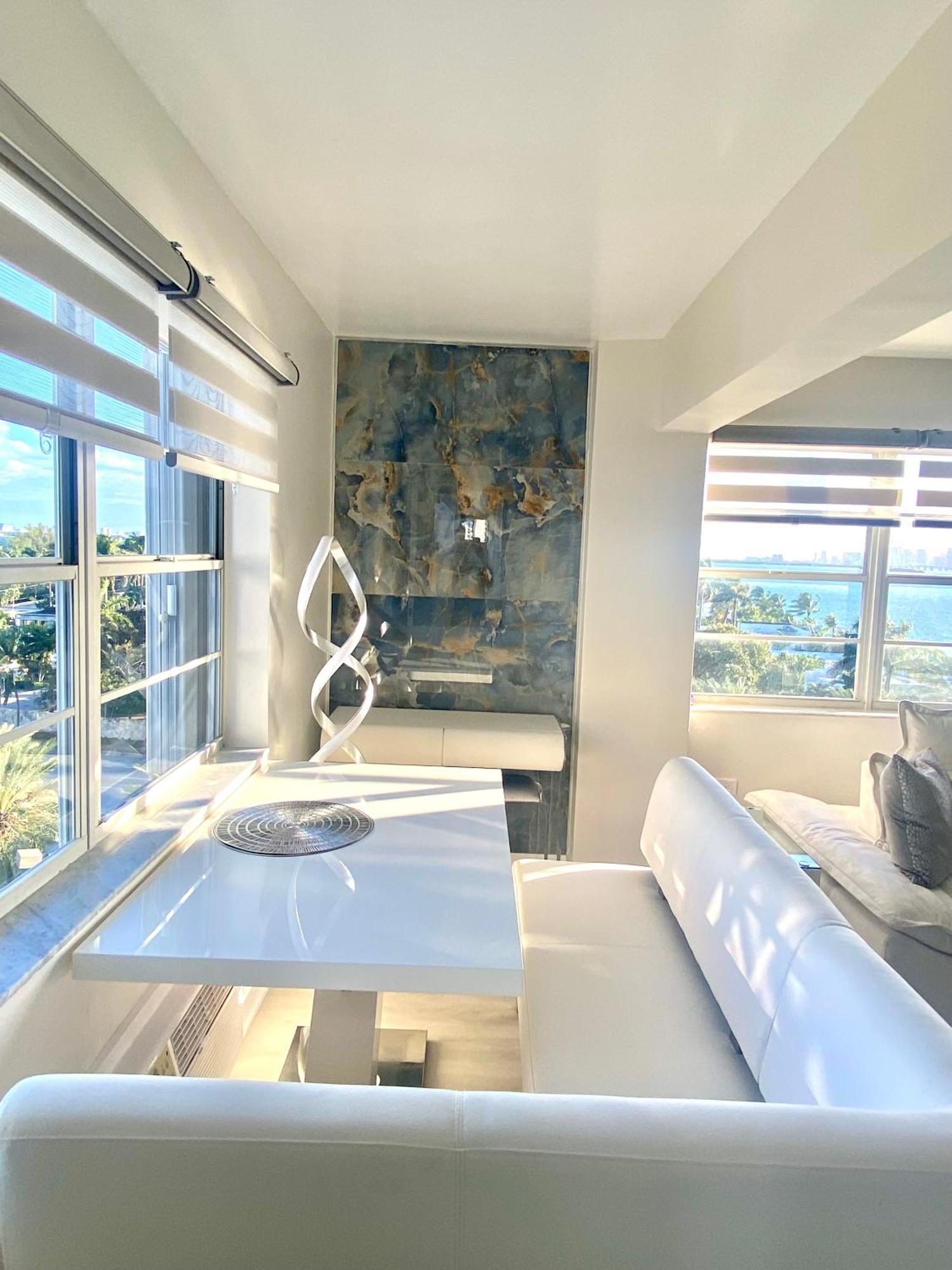 Panoramic Luxurious Waterfront One Bedroom Apartment With Miami Skyline View Free Parking 5Min Drive To Miami Beach Luaran gambar
